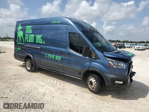2023 Ford Transit with VIN 1FTRS4XG4PKA49535, listed as a Copart auction lot 70256894 with 21,740 mi miles and Salvage Title. Bid and sale history available at carsss.com. Image 4.