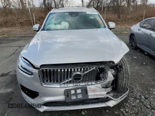 2024 Volvo XC90 Plus Bright Theme with VIN YV4L12PE8R1173048, listed as a Copart auction lot 51423415 with 13,738 mi miles and Salvage Title. Bid and sale history available at carsss.com. Image 5.