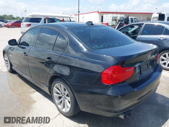 2011 BMW 3 Series 328i with VIN WBAPH7G57BNN05182, listed as a IAAI auction lot 42680703 with 179,914 mi miles and . Bid and sale history available at DreamBid. Image 3.