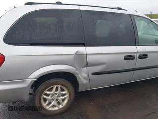 2003 Dodge Caravan SE with VIN 1D4GP24353B236925, listed as a IAAI auction lot 41579391 with 214,367 mi miles. Bid and sale history available at carsss.com. Image 6.
