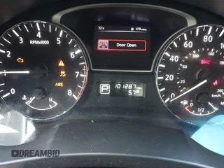 2015 Nissan Altima SL z VIN 1N4AL3AP3FC449968, wystawiony jako IAAI lot #42267699 z przebiegiem 101 287 mil mil oraz . Historia ofert i sprzedaży dostępna na DreamBid. Obrazek 7.