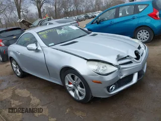 2009 Mercedes-Benz SLK 350 z VIN WDBWK58F49F190484, wystawiony jako IAAI lot #41687831 z przebiegiem 90 025 mil mil oraz . Historia ofert i sprzedaży dostępna na DreamBid. Obrazek 1.