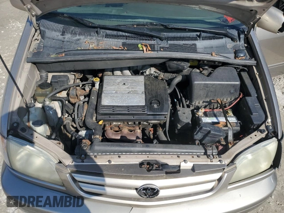 2003 Toyota Sienna LE with VIN 4T3ZF13C53U535150, listed as a Copart auction lot 66177434 with 210,451 mi miles and Clean Title. Bid and sale history available at carsss.com. Image 12.
