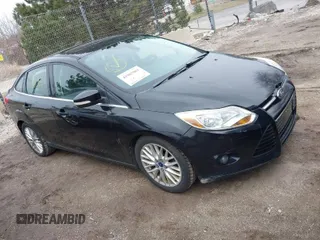 2012 Ford Focus SEL with VIN 1FAHP3H27CL348358, listed as a IAAI auction lot 41967061 with 146,432 mi miles. Bid and sale history available at carsss.com. Image 1.