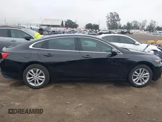2017 Chevrolet Malibu Hybrid with VIN 1G1ZJ5SU1HF266517, listed as a IAAI auction lot 41883882 with 25,243 mi miles and . Bid and sale history available at DreamBid. Image 13.