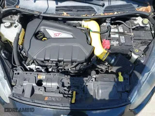 2016 Ford Fiesta ST with VIN 3FADP4GX0GM133295, listed as a IAAI auction lot 41960375 with 1 mi miles. Bid and sale history available at carsss.com. Image 10.