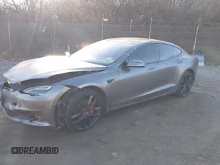2018 Tesla Model S 75D z VIN 5YJSA1E4XJF291438, wystawiony jako IAAI lot #41311045 z przebiegiem Nie podano mil oraz . Historia ofert i sprzedaży dostępna na DreamBid. Obrazek 2.