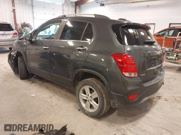 2018 Chevrolet Trax LT with VIN KL7CJLSB4JB683866, listed as a IAAI auction lot 41921180 with 65,007 mi miles and . Bid and sale history available at carsss.com. Image 3.