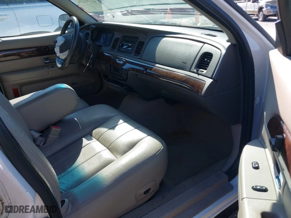 2007 Mercury Grand Marquis LS with VIN 2MEFM75V57X630666, listed as a IAAI auction lot 41791234 with 155,290 mi miles. Bid and sale history available at carsss.com. Image 5.