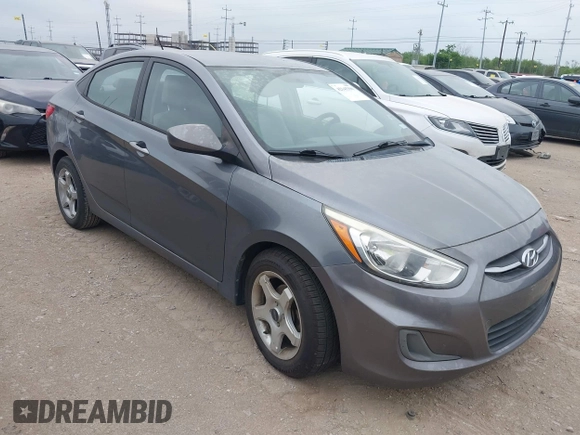 2016 Hyundai Accent SE z VIN KMHCT4AE9GU967632, wystawiony jako IAAI lot #42145390 z przebiegiem 89 350 mil mil oraz . Historia ofert i sprzedaży dostępna na DreamBid. Obrazek 1.