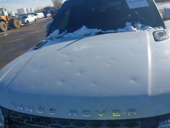2017 Land Rover Range Rover Sport SE with VIN SALWG2FVXHA684882, listed as a IAAI auction lot 41649168 with 95,002 mi miles and . Bid and sale history available at DreamBid. Image 6.