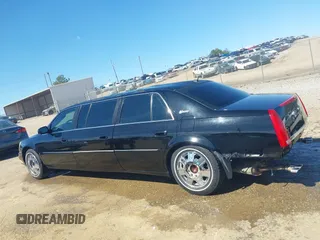 2006 Cadillac DTS Professional z VIN 1GEEH96Y56U550027, wystawiony jako IAAI lot #41663248 z przebiegiem 58 471 mil mil oraz . Historia ofert i sprzedaży dostępna na DreamBid. Obrazek 15.