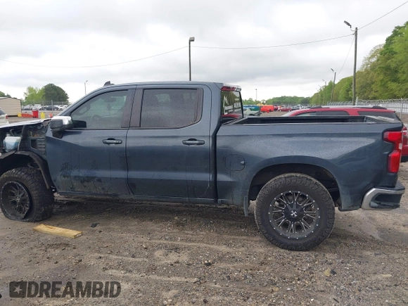 2021 Chevrolet Silverado 1500 LT z VIN 1GCUYDET1MZ294871, wystawiony jako IAAI lot #41968489 z przebiegiem 90 733 mil mil oraz . Historia ofert i sprzedaży dostępna na DreamBid. Obrazek 14.