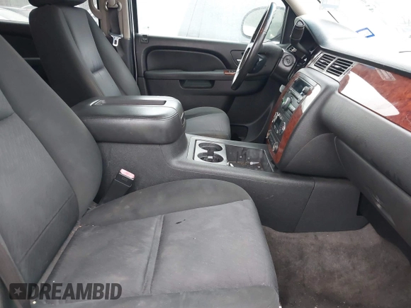 2010 Chevrolet Tahoe LS with VIN 1GNMCAE3XAR215407, listed as a IAAI auction lot 41570899 with 197,401 mi miles and . Bid and sale history available at DreamBid. Image 5.