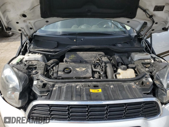 2012 MINI Countryman S with VIN WMWZC5C5XCWM14551, listed as a Copart auction lot 57329265 with 140,814 mi miles and Clean Title. Bid and sale history available at DreamBid. Image 11.