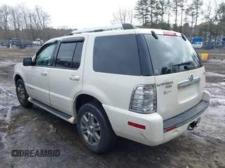 2008 Mercury Mountaineer Premier with VIN 4M2EU48848UJ00015, listed as a IAAI auction lot 41628733 with 307,424 mi miles. Bid and sale history available at carsss.com. Image 3.