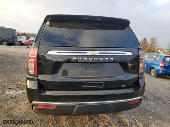 2022 Chevrolet Suburban LT with VIN 1GNSKCKD3NR267907, listed as a Copart auction lot 83075794 with 0 mi miles and Salvage Title. Bid and sale history available at carsss.com. Image 6.
