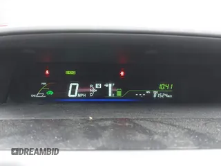 2014 Toyota Prius Two z VIN JTDZN3EU6EJ008417, wystawiony jako IAAI lot #41461847 z przebiegiem 81 524 mil mil oraz . Historia ofert i sprzedaży dostępna na DreamBid. Obrazek 7.