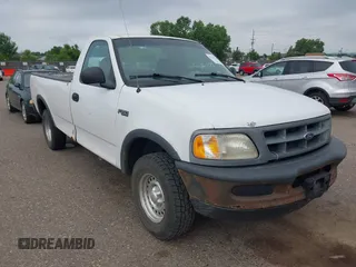1998 Ford F-150 с VIN 1FTZF1820WKA25768, выставлен на аукционе IAAI как лот 42574710 с пробегом 206 902 миль миль и . История ставок и продаж доступна на DreamBid. Изображение 1.