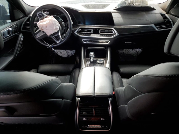 2023 BMW X6 M50i with VIN 5UXCY8C01P9S00552, listed as a Copart auction lot 84193154 with 16,590 mi miles and Salvage Title. Bid and sale history available at carsss.com. Image 8.