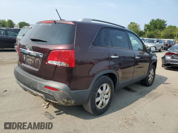 2012 Kia Sorento LX with VIN 5XYKT3A64CG292254, listed as a Copart auction lot 77733384 with Not Provided miles and Salvage Title. Bid and sale history available at DreamBid. Image 3.