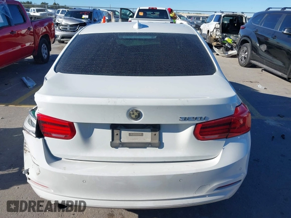 2016 BMW 3 Series 320i with VIN WBA8A9C58GK618335, listed as a IAAI auction lot 41241920 with 1 mi miles. Bid and sale history available at carsss.com. Image 16.
