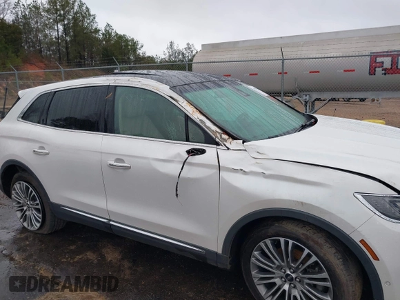 2016 Lincoln MKX Reserve with VIN 2LMTJ6LR8GBL86750, listed as a IAAI auction lot 41293555 with 119,337 mi miles. Bid and sale history available at carsss.com. Image 12.