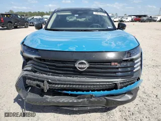 2025 Nissan Kicks SR with VIN 3N8AP6DA7SL331030, listed as a Copart auction lot 49519155 with 1,656 mi miles and Salvage Title. Bid and sale history available at carsss.com. Image 5.