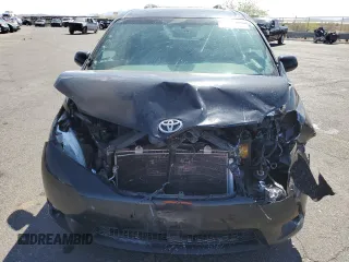 2017 Toyota Sienna XLE с VIN 5TDDZ3DC4HS176328, выставлен на аукционе Copart как лот 53185675 с пробегом 80 226 миль миль и Списание • Salvage title. История ставок и продаж доступна на DreamBid. Изображение 5.