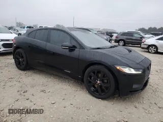 2020 Jaguar I-Pace HSE z VIN SADHD2S19L1F85837, wystawiony jako Copart lot #82815084 z przebiegiem 56 076 mil mil oraz Szkoda całkowita • Salvage title. Historia ofert i sprzedaży dostępna na DreamBid. Obrazek 4.
