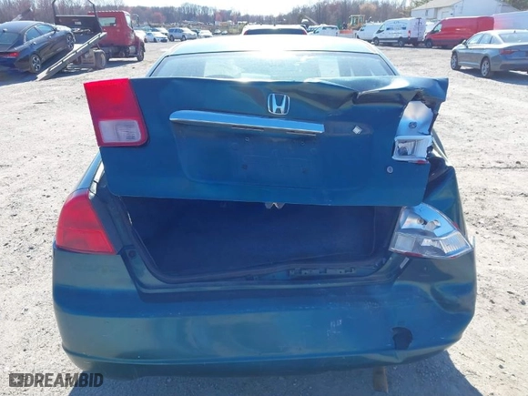 2001 Honda Civic LX with VIN 2HGES16551H567764, listed as a IAAI auction lot 41908288 with 137,740 mi miles. Bid and sale history available at carsss.com. Image 16.