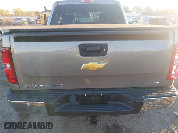 2013 Chevrolet Silverado 1500 LT with VIN 3GCPKSE70DG232285, listed as a IAAI auction lot 40881769 with 110,837 mi miles and . Bid and sale history available at DreamBid. Image 19.