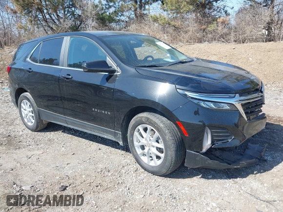 2022 Chevrolet Equinox LT with VIN 3GNAXKEV7NL245797, listed as a IAAI auction lot 41776901 with 18,055 mi miles. Bid and sale history available at carsss.com. Image 1.