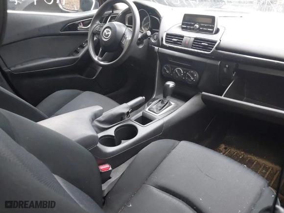 2014 Mazda Mazda3 i Sport with VIN JM1BM1U75E1130979, listed as a IAAI auction lot 41094791 with 100,518 mi miles. Bid and sale history available at carsss.com. Image 5.