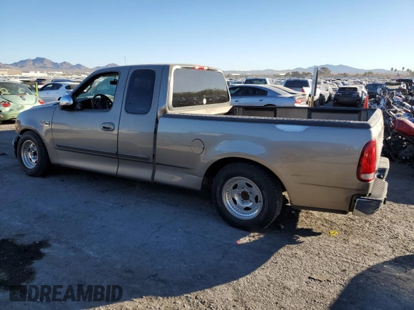 2002 Ford F-150 XL with VIN 1FTRX17W62NA17295, listed as a Copart auction lot 88131735 with 0 mi miles and Salvage Title. Bid and sale history available at carsss.com. Image 2.