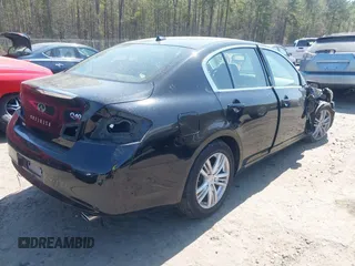 2015 Infiniti Q40 with VIN JN1CV6AR9FM521804, listed as a IAAI auction lot 41910078 with 51,683 mi miles. Bid and sale history available at carsss.com. Image 4.