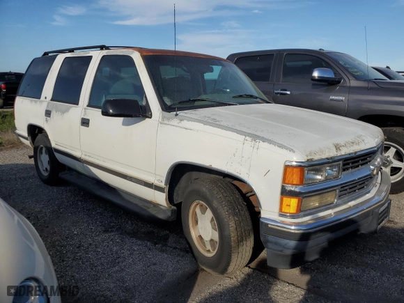 1996 Chevrolet Tahoe with VIN 1GNEC13R8TJ421533, listed as a Copart auction lot 76129824 with 190,015 mi miles and Non Repairable. Bid and sale history available at carsss.com. Image 4.