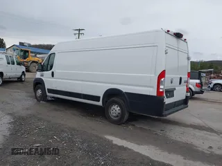 2022 Ram ProMaster Cargo with VIN 3C6MRVJG0NE114716, listed as a IAAI auction lot 40906614 with 164,182 mi miles and . Bid and sale history available at DreamBid. Image 3.