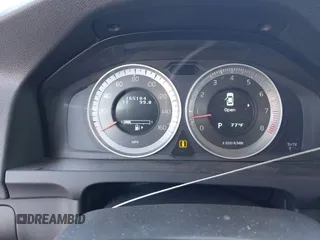 2012 Volvo S60 T5 с VIN YV1622FS6C2076723, выставлен на аукционе IAAI как лот 42125298 с пробегом 165 184 миль миль и . История ставок и продаж доступна на DreamBid. Изображение 7.