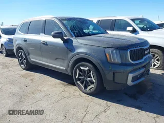 2023 Kia Telluride EX with VIN 5XYP34GC4PG382146, listed as a IAAI auction lot 41302239 with 26,393 mi miles and . Bid and sale history available at DreamBid. Image 1.