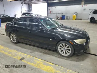 2011 BMW 3 Series 328i with VIN WBAPH7G56BNN04041, listed as a Copart auction lot 62428255 with 142,486 mi miles and Clean title. Bid and sale history available at DreamBid. Image 4.