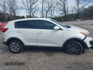 2016 Kia Sportage LX with VIN KNDPB3AC2G7823758, listed as a IAAI auction lot 41690714 with 151,687 mi miles. Bid and sale history available at carsss.com. Image 13.