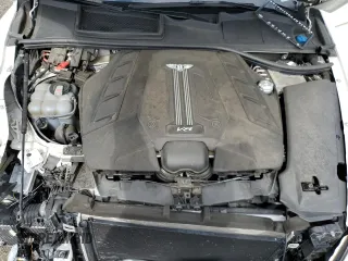 2019 Bentley Bentayga V8 z VIN SJAAM2ZV4KC026896, wystawiony jako Copart lot #57332313 z przebiegiem Nie podano mil oraz . Historia ofert i sprzedaży dostępna na DreamBid. Obrazek 11.