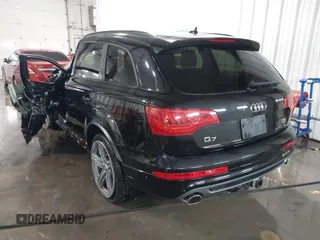 2015 Audi Q7 3.0L TDI Prestige with VIN WA1WMAFE5FD016231, listed as a IAAI auction lot 41221219 with 108,632 mi miles. Bid and sale history available at carsss.com. Image 3.