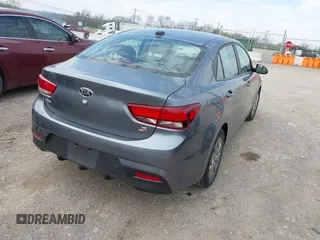 2019 Kia Rio S with VIN 3KPA24AB5KE202137, listed as a IAAI auction lot 41888465 with 80,819 mi miles. Bid and sale history available at carsss.com. Image 4.