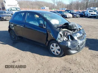 2009 Toyota Yaris with VIN JTDJT903395223045, listed as a IAAI auction lot 41704636 with 178,875 mi miles. Bid and sale history available at carsss.com. Image 1.