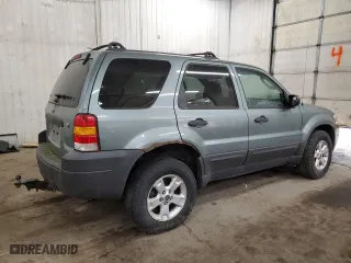 2007 Ford Escape XLT with VIN 1FMYU93157KB79100, listed as a Copart auction lot 76937664 with 164,548 mi miles and Non Repairable. Bid and sale history available at carsss.com. Image 3.