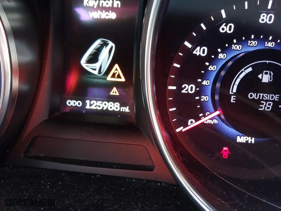 2013 Hyundai Santa Fe Limited with VIN KM8SR4HF2DU004155, listed as a IAAI auction lot 41420491 with 125,988 mi miles. Bid and sale history available at carsss.com. Image 15.