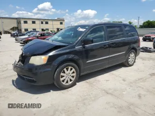 2014 Chrysler Town & Country Touring with VIN 2C4RC1BG3ER397456, listed as a Copart auction lot 56717745 with 193,811 mi miles and Clean Title. Bid and sale history available at DreamBid. Image 1.
