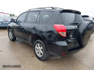 2007 Toyota RAV4 with VIN JTMZD33V576040604, listed as a IAAI auction lot 41960043 with 216,208 mi miles. Bid and sale history available at carsss.com. Image 3.